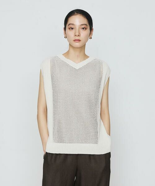 COMME CA COMFORT / コムサ・コンフォート（Lサイズ） ニット・セーター | 〔 +サイズ 〕 【2WAY】和紙×peフリーゼヤーン スクエアメッシュベスト（02:オフホワイト）