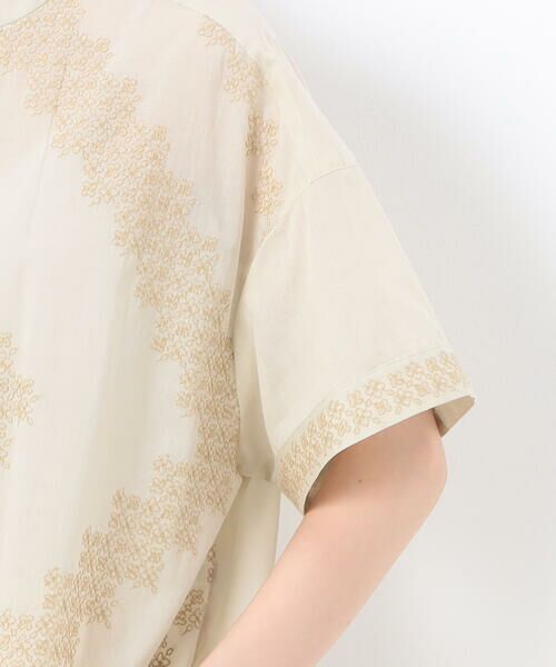 COMME CA PLATINUM / コムサ・プラチナ シャツ・ブラウス | ペンターマット刺繍ローン シャツ | 詳細10
