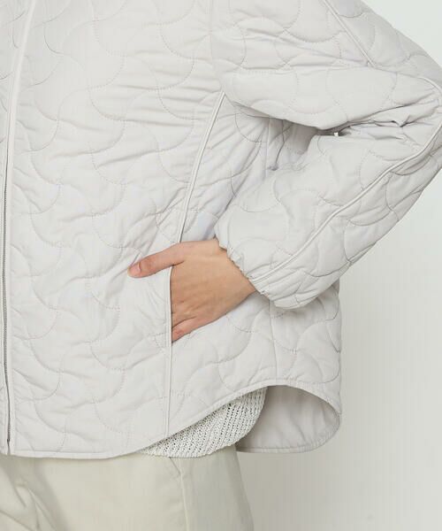 COMME CA PLATINUM / コムサ・プラチナ ブルゾン | 波柄Wキルト ノーカラーブルゾン | 詳細12