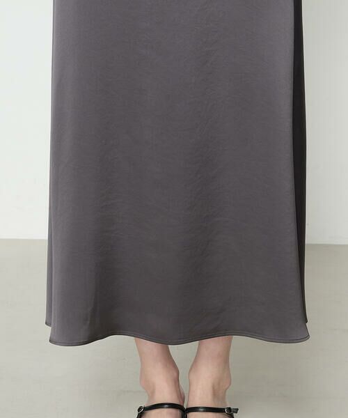 COMME CA PLATINUM / コムサ・プラチナ ロング・マキシ丈ワンピース | トリアセテート／ポリエステル キャミドレス | 詳細10