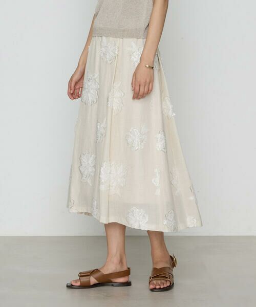 COMME CA PLATINUM / コムサ・プラチナ ロング・マキシ丈スカート | フラワージャカード アシンメトリースカート | 詳細2