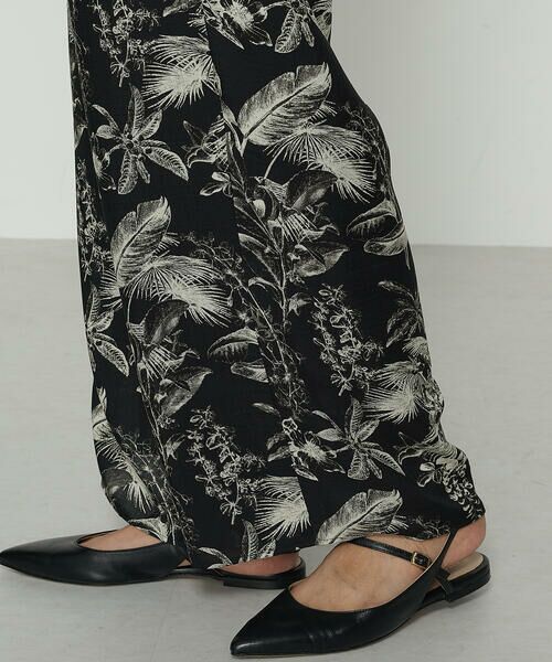 COMME CA PLATINUM / コムサ・プラチナ その他パンツ | 麻調ポリエステル ボタニカルプリントパンツ | 詳細9