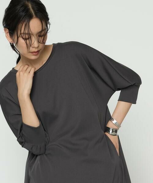 COMME CA PLATINUM / コムサ・プラチナ ロング・マキシ丈ワンピース | コンパクトベアフライス カットソーワンピース | 詳細17