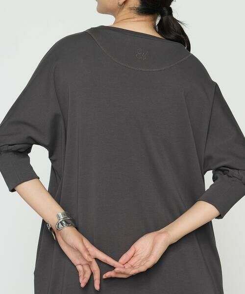 COMME CA PLATINUM / コムサ・プラチナ ロング・マキシ丈ワンピース | コンパクトベアフライス カットソーワンピース | 詳細18