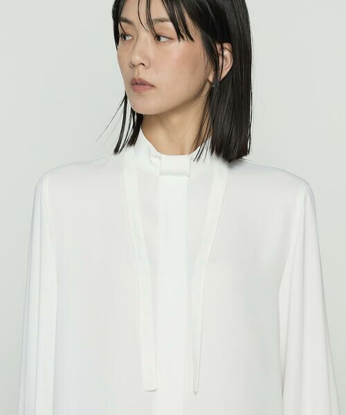 COMME CA PLATINUM / コムサ・プラチナ シャツ・ブラウス | マットサテン タイ付 ハイネックブラウス | 詳細7