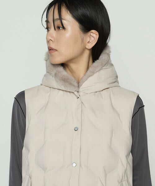 COMME CA PLATINUM / コムサ・プラチナ その他アウター | フーデッド ダウンジレ | 詳細25