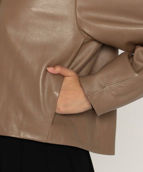 COMME CA PLATINUM / コムサ・プラチナ ノーカラージャケット | トルコラムレザー ノーカラージャケット | 詳細18