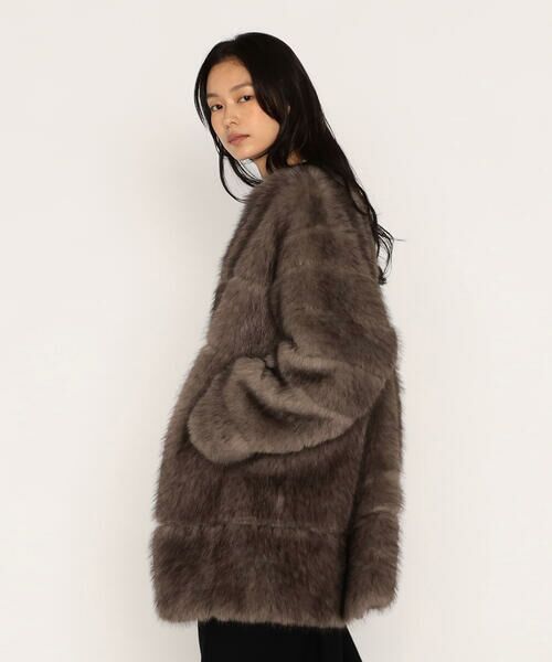 COMME CA PLATINUM / コムサ・プラチナ その他アウター | フェイクファー ノーカラーミドルレングスコート | 詳細4