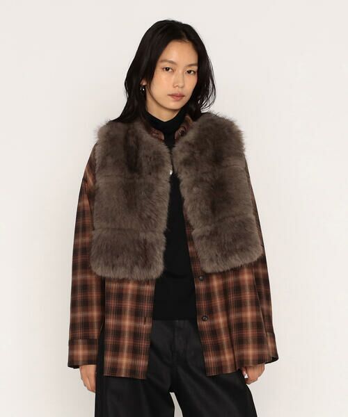 COMME CA PLATINUM / コムサ・プラチナ ベスト | フェイクファー ショートジレ | 詳細5