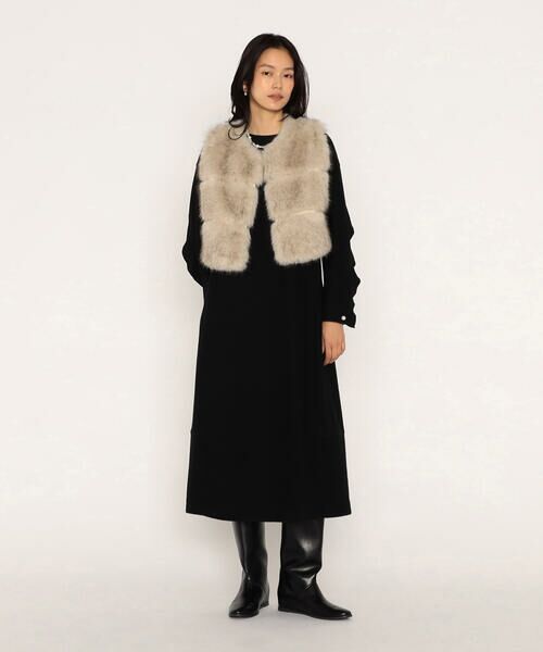 COMME CA PLATINUM / コムサ・プラチナ ベスト | フェイクファー ショートジレ | 詳細9