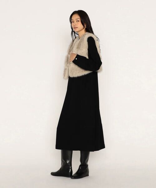 COMME CA PLATINUM / コムサ・プラチナ ベスト | フェイクファー ショートジレ | 詳細10