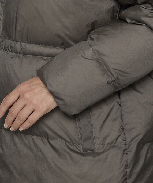 COMME CA PLATINUM S-SIZE / コムサ・プラチナ エスサイズ その他アウター | 〔 Sサイズ 〕 ライトナイロンタフタ  フード付きダウンコート | 詳細16