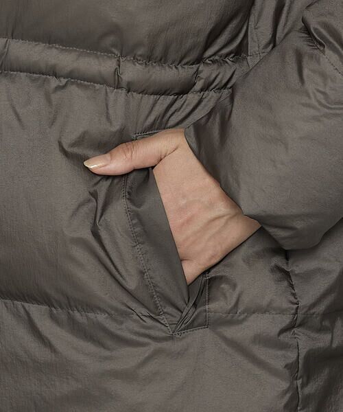 COMME CA PLATINUM S-SIZE / コムサ・プラチナ エスサイズ その他アウター | 〔 Sサイズ 〕 ライトナイロンタフタ  フード付きダウンコート | 詳細18