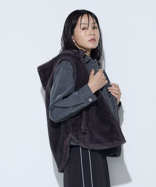 COMME CA PLATINUM S-SIZE / コムサ・プラチナ エスサイズ ベスト | 〔 Sサイズ 〕エコファー リバーシブルジレ | 詳細21