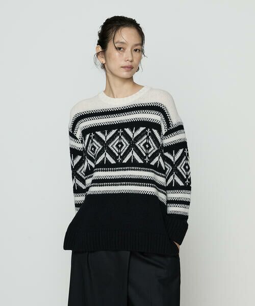 COMME CA PLATINUM S-SIZE / コムサ・プラチナ エスサイズ ニット・セーター | 〔 Sサイズ 〕 ジャカード編み ニットプルオーバー | 詳細2