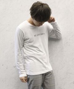 《素材》<br>『WE　LOVE　EARTH』のロゴプリントが入った、クルーネックTシャツ。<br>ポリエステルと綿の、天竺素材を使用しています。<br>抗菌防臭加工を施しているので、デイリーに活躍。<br>全6色のカラーバリエーションで、スタイリングに合わせて着まわせます。