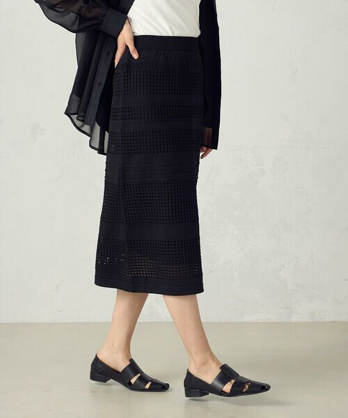 COMME CA ISM / コムサイズム ロング・マキシ丈スカート | スクエアメッシュ総柄ニットスカート /　セットアップ対応 | 詳細4