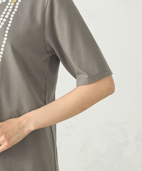 COMME CA ISM / コムサイズム カットソー | パールネックレスプリント　トロンプルイユＴシャツ | 詳細13