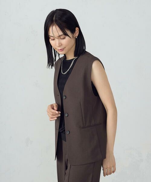 COMME CA ISM / コムサイズム ベスト | 【ＵＶカット・吸汗速乾・接触冷感】kireri　ストレッチドライツイル　ジレ | 詳細4