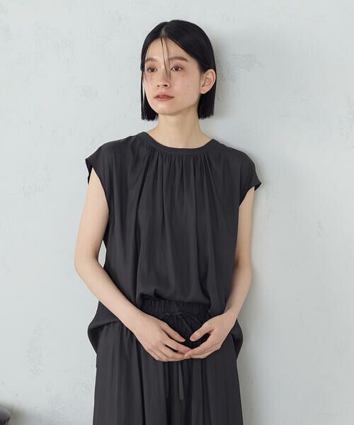 COMME CA ISM/コムサイズム ゆるっとろみ ブラウス / セットアップ対応 ブラック M COMME CA ISM/コムサイズム ゆるっとろみ ブラウス / セットアップ対応 ブラック M