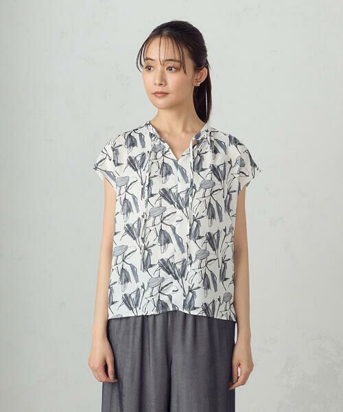 COMME CA ISM / コムサイズム シャツ・ブラウス | ポリエステルデシンフラワープリント キャップスリーブブラウス | 詳細6
