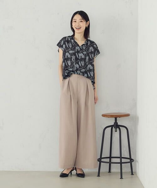 COMME CA ISM / コムサイズム シャツ・ブラウス | ポリエステルデシンフラワープリント キャップスリーブブラウス | 詳細13