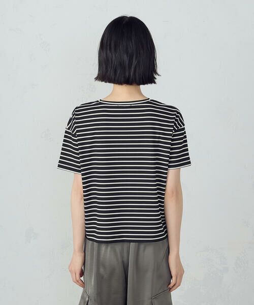セール】 ボックスシルエット クロップ丈ボーダーTシャツ