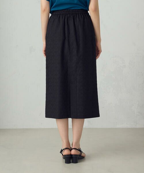 COMME CA ISM / コムサイズム ロング・マキシ丈スカート | エンブロイダリーレース　ナロースカート | 詳細11