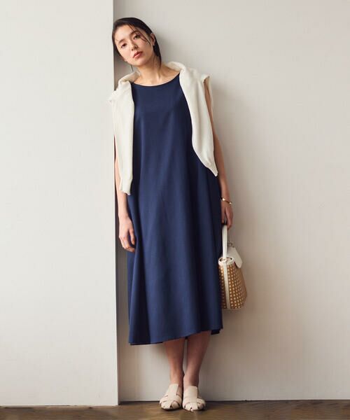 COMME CA ISM / コムサイズム ロング・マキシ丈ワンピース | デイリーリラックス ノースリーブワンピース ナチュラル | 詳細1
