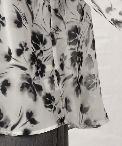 COMME CA ISM / コムサイズム シャツ・ブラウス | 水彩画の様な滲みが美しく品のあるフラワープリントブラウス/セットアップ対応 | 詳細9