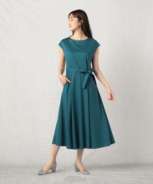 COMME CA ISM / コムサイズム ドレス | ウォッシャブル ウエストベルト付きフレンチスリーブワンピース（エメラルドグリーン）