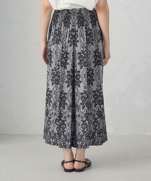 COMME CA ISM / コムサイズム その他パンツ | 米沢織 シャーリングパンツ | 詳細8