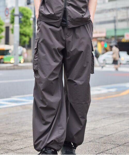 COMME CA ISM / コムサイズム その他パンツ | 「Daily TECH Series」 クイックドライ パラシュートパンツ | 詳細17