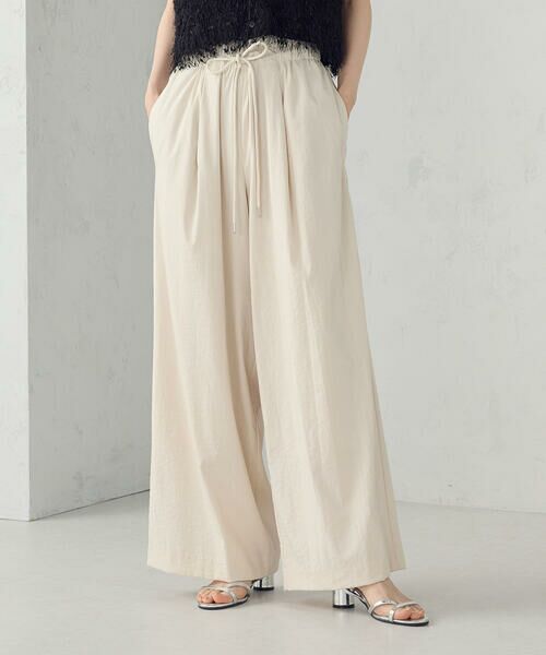 COMME CA ISM / コムサイズム その他パンツ | レーヨンナイロンヴィンテージ ドロストイージーパンツ(オフホワイト)
