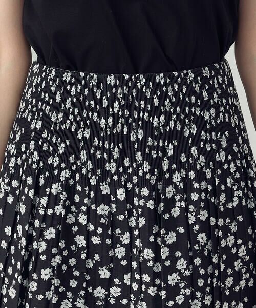 COMME CA ISM / コムサイズム ロング・マキシ丈スカート | 【リバーシブル】花柄ジャガードスカート | 詳細24