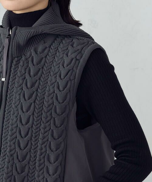 COMME CA ISM / コムサイズム ベスト | ケーブルニット×タフタジレ | 詳細28