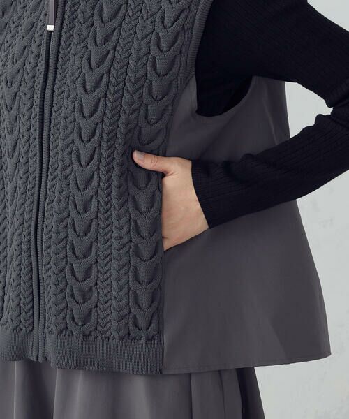 COMME CA ISM / コムサイズム ベスト | ケーブルニット×タフタジレ | 詳細29