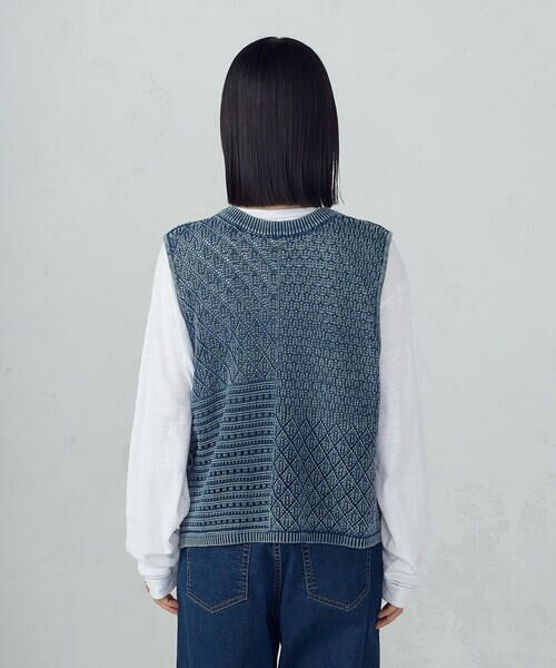COMME CA ISM / コムサイズム ベスト | 製品染めウォッシュ　透かし柄ニットベスト | 詳細12