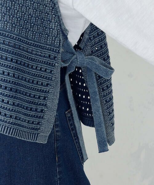 COMME CA ISM / コムサイズム ベスト | 製品染めウォッシュ　透かし柄ニットベスト | 詳細15