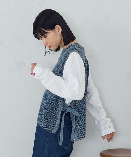 COMME CA ISM / コムサイズム ベスト | 製品染めウォッシュ　透かし柄ニットベスト | 詳細9