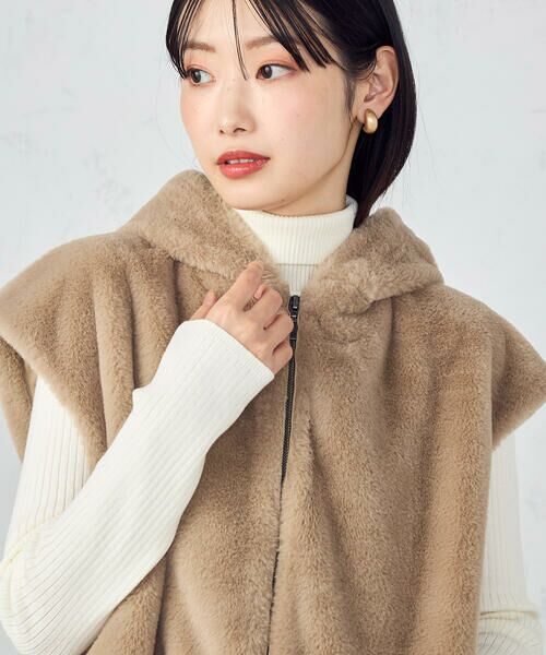 COMME CA ISM / コムサイズム ベスト | ラビット調　ファーフーデッドジレ | 詳細8