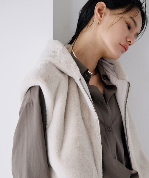 COMME CA ISM / コムサイズム ベスト | ラビット調　ファーフーデッドジレ | 詳細14