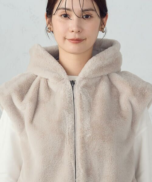 COMME CA ISM / コムサイズム ベスト | ラビット調　ファーフーデッドジレ | 詳細24