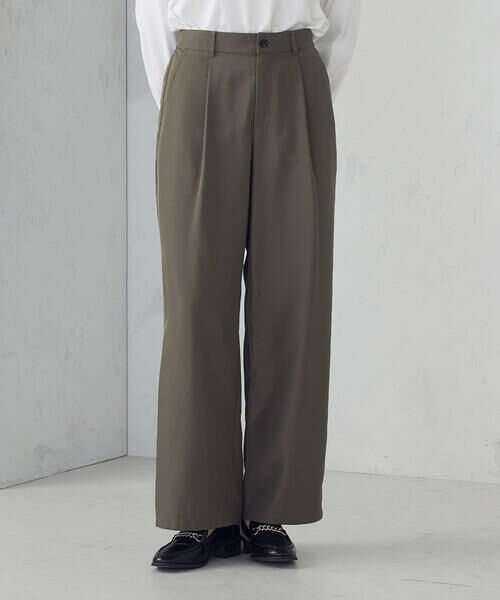 COMME CA ISM / コムサイズム その他パンツ | 【セットアップ対応】ポリエステルツイル　ワイドテーパードパンツ（カーキ）