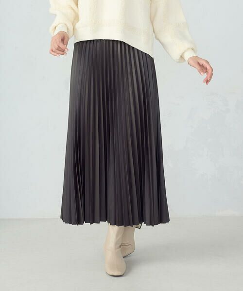 COMME CA ISM / コムサイズム ロング・マキシ丈スカート | 合成皮革プリーツスカート | 詳細8