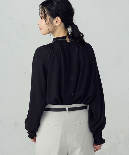 COMME CA ISM / コムサイズム シャツ・ブラウス | ポリエステルジョーゼット シャーリングブラウス | 詳細18