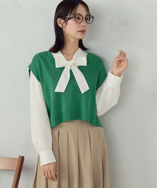 COMME CA ISM / コムサイズム ベスト | Vネックニットベスト（グリーン）