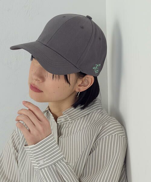 COMME CA ISM / コムサイズム キャップ | ロゴ刺繍キャップ | 詳細1