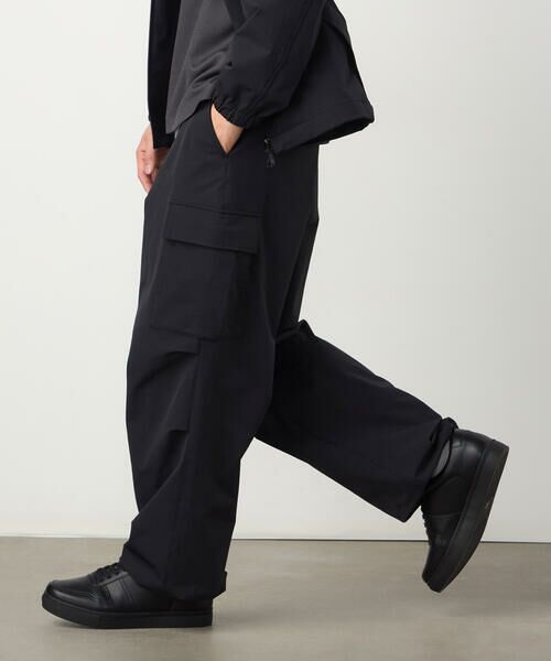COMME CA ISM / コムサイズム その他パンツ | ナイロンストレッチ二重織 パラシュートパンツ | 詳細4