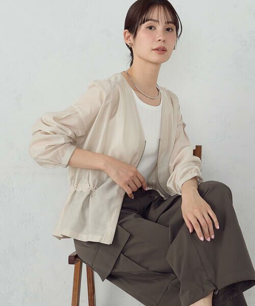 COMME CA ISM / コムサイズム ブルゾン | Vネック シアーブルゾン（ベージュ）